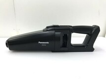 【同梱不可】【100】未使用品 パナソニック Panasonic 充電クリーナー EZ3744 工事用 掃除機 本体のみ 電池・充電器別売り※外箱汚れ有_画像3