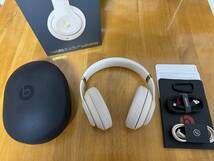 美品 BEATS Studio3 Wireless DESERT SAND イヤーパッド・ヘッドパット新品_画像1