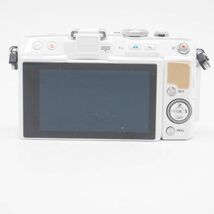 ■実用品■ OLYMPUS オリンパス ミラーレス一眼 PEN Lite E-PL5 レンズキット ホワイト E-PL5 LKIT WHT 元箱・説明書付き_画像3