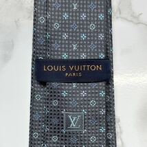 未使用級 現行モデル 人気 LOUIS VUITTON ネクタイ シルク100% モノグラム クラシック LVロゴ ナロータイ ブランドロゴ 刺繍 ダークグレー_画像5