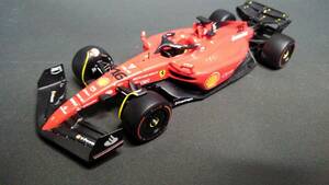 ニュースクラッチ　１/４３　フェラーリF１-75　C・ルクレール　２０２２　完成品