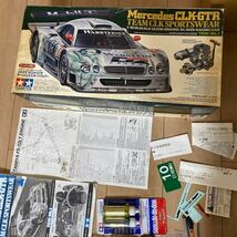 TG10-MK.1 メルセデスCLK-GTR チームCLKスポーツウエアー　　1/10エンジンRC 4WDレーシングカー　他 部品 大量　動作未確認_画像8