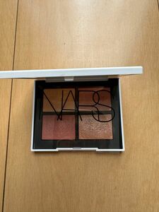 【限定】NARS ピュアパラダイスコレクション　ライトリフレクティングクワッドアイシャドー