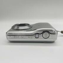 【動作確認済】FUJIFILM FINEPIX AV150 SILVER　コンデジ　デジカメ　デジタルカメラ　シャッター&フラッシュ動作OK_画像7