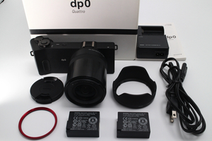 4539- シグマ SIGMA dp0 Quattro クアトロ FoveonX3 有効画素数2,900万画素 超美品