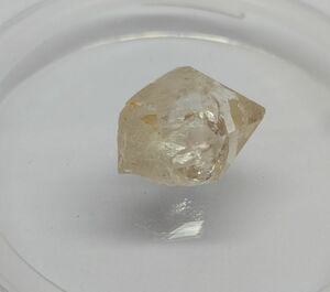山梨県竹森産 水晶 13ｇ 原石