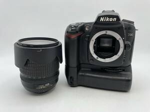 Nikon / ニコン D90 / AF-S DX NIKKOR 18-135mm 1:3.5-5.6 G ED / MB-D80 / 充電器付【NIHM016】
