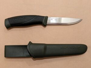 MORAKNIV モーラナイフ コンパニオン カーボンスチール ミリタリーグリーン 新品未使用