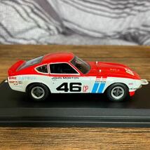 デルプラド 1/43 BRE DATSAN 240Z （1970）　レッド/ホワイト フェアレディZ ミニカーモデルカー_画像4