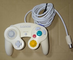 純正品　ニンテンドー　ゲームキューブ　コントローラー　ホワイト　Nintendo GameCube Controller GC 任天堂