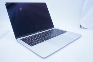 ☆全額返金保証！最速発送！【MacBook Air Retina 13インチ 2019 i5 /8GB /128GB シルバー バッテリー96% 】☆（202402-17065-PCkaitori）