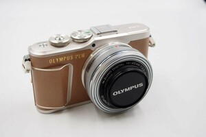 ★☆全額返金保証！最速発送！【OLYMPUS PEN E-PL9 14-42mm EZレンズキット ブラウン 美品】★☆（202308-21545-kaitori）