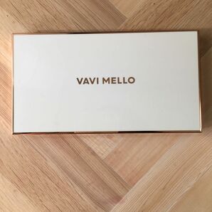 VAVI MELLO VALENTINE BOX