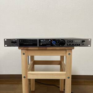 TASCAM DA-3000 ★中古動作品★ タスカム マスターレコーダー ADDAコンバーター