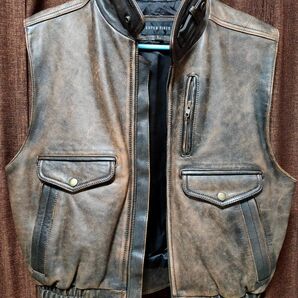 期間限定セール!【送料無料】超格好良い 超レア スーパーライダー レザーベスト 革ベスト 本革 牛革 ベスト 皮ベスト 古銅色系