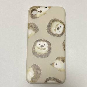 新品 iphoneケース 7/8/SE2.3用 ハリネズミのかわいいスマホケース 動物 小動物 ネズミ イラスト ホワイト 白 シリコンケース