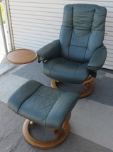 ☆北欧家具☆ノルウェー EKORNES エコーネス 本革 パーソナルチェア リクライニングチェア 1人掛け 椅子 サイドテーブル/オットマン セット_画像1