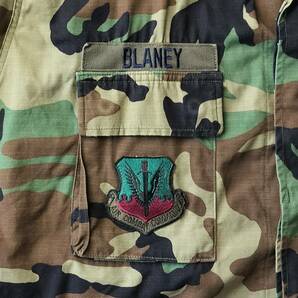 1999年製 アメリカ軍 迷彩ミリタリージャケット フィールドジャケット ヴィンテージ ウッドランドカモ LARGE-REGULAR U.S.AIR FORCE 希少の画像5