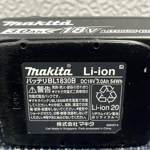 【美品】makita マキタ リチウムイオンバッテリー 18V 3.0Ah BL1830B 1966の画像3