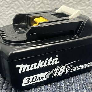 【美品】makita マキタ リチウムイオンバッテリー 18V 3.0Ah BL1830B 1967の画像2