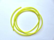  燃料ホース　2×3.5ｍｍ　1m ラジコン　エンジン　fuel hose 模型　　　　　 (yellow hose 2×3mm)_画像1