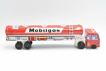 ガソリントラック GASOLINE CAR ゼンマイ式 WIND-UP TOY Mobilgas ブリキ おもちゃ 箱あり 20789270_画像3