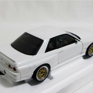 オートアート 1/18 湾岸ミッドナイト 日産 スカイライン GT-R 白の画像3