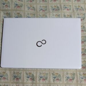 富士通 LIFEBOOK AH30/D1 ノートPC 15.6型ワイド ジャンク品　メモリーとストレージは、ありません。