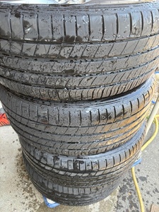 レクサス純正　245/45R19　４本セット　溝アリ