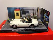 1/43 007 ボンド トヨタ 2000GT You only live twice ショーンコネリー、若林映子 フィギュア2体付き　ジオラマ_画像1