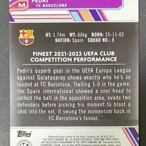 【カラーマッチ】Pedri, FC Barcelona Purple Refractors /299 2022-23 Topps Finest UEFA Club Competitions soccerの画像2