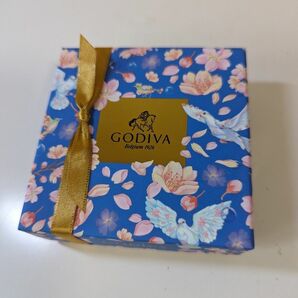 ゴディバ チョコレート 羽ばたく春アソートメント （4粒入）