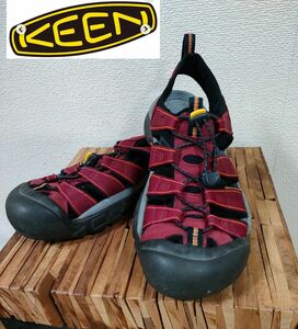 KEEN ニューポートNEWPORT　 スポーツサンダル アウトドア　25㌢