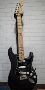 Fender USA / Limited Edition American Performer Stratocaster Sandblasted Ash Black フェンダーUSA ストラト 入手困難