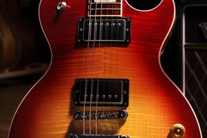 Native Instruments Session Guitarist - Electric Sunburst Deluxe