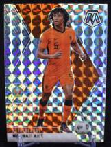 2020-21 Panini Mosaic Prizm Silver Nathan Ake FIFA サッカー カード Netherlands Manchester City_画像1