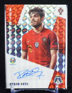  2020-21 Panini Mosaic Silver Prizm Pedro Neto Auto サッカー カード Portugal