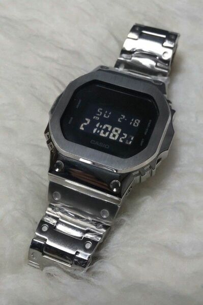 G-SHOCK DW-5600BB メタルカスタム