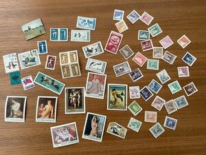掘り出し物があるかも　世界の切手　まとめて　レトロ　工作　材料　コラージュ　アート　コレクション