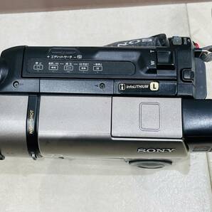 MM1 1円～ 【動作未確認品】 ビデオカメラレコーダー Hi8 CCD-TR290PK 取扱説明書付 収納ケース付 バッテリー付 アンティーク レトロの画像7