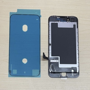iPhone SE3 2022 純正再生品 フロントパネル LCD 交換 画面割れ 液晶破損 ディスプレイ 修理 リペア。カラー 黒の画像3