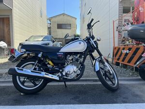 YAMAHA YB125SP