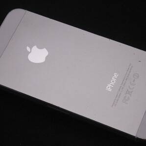 送料無料 Apple iPhone5s 32GB ME336J/A A1453 判定◯ シルバー ジャンクの画像7