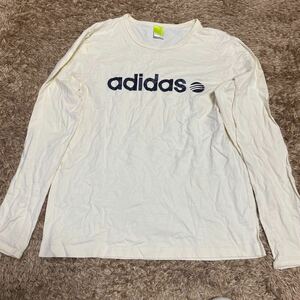 t56 adidas 長袖tシャツ サイズL表記 中国製