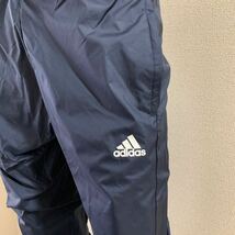 新品未使用 メンズ adidas アディダス ナイロンパンツ Mサイズ ネイビー H14170 JAW30 紺色 ウィンドブレーカー ロング スポーツ ロゴ_画像4