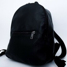 1円〜■美品■ARMANI アルマーニ 大容量 リュックサック デイパック バッグ ビジネス A4 レディース メンズ レザー ロゴ ブラック 黒_画像1