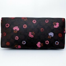 1円〜■極美品■COACH コーチ 総柄 花 チャーム ロゴ トートバッグ ビジネス 大容量 A4 レディース メンズ レザー ブラウン 茶色_画像5