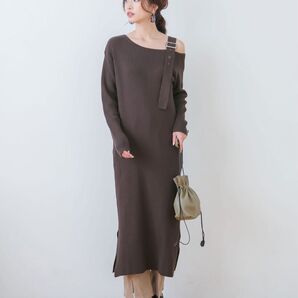 ワンショルベルトニットワンピース