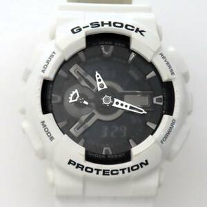 稼働品 美品 CASIO G-SHOCK カシオ ジーショック 腕時計 GA-110GW 白 ホワイト