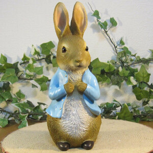  Peter Rabbit. ornament ... ornament Peter Basic type rabbit figure ba knee objet d'art garden veranda art 